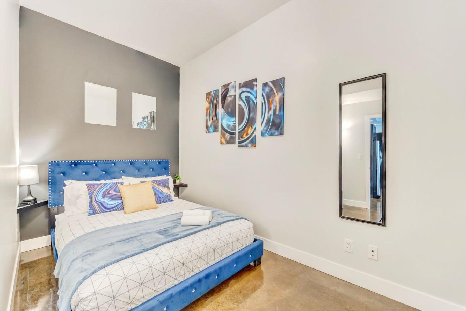 Luxury 2Br Condo - King Bed - Stunning City Views 卡加利 外观 照片