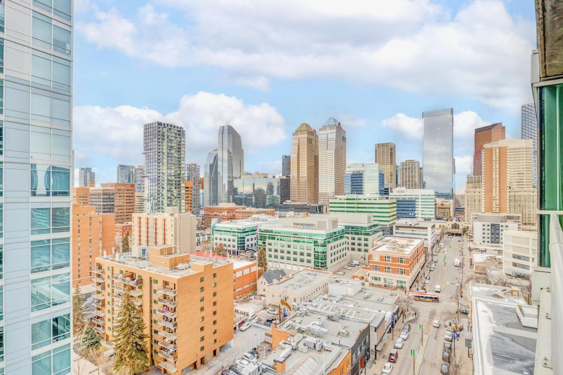 Luxury 2Br Condo - King Bed - Stunning City Views 卡加利 外观 照片