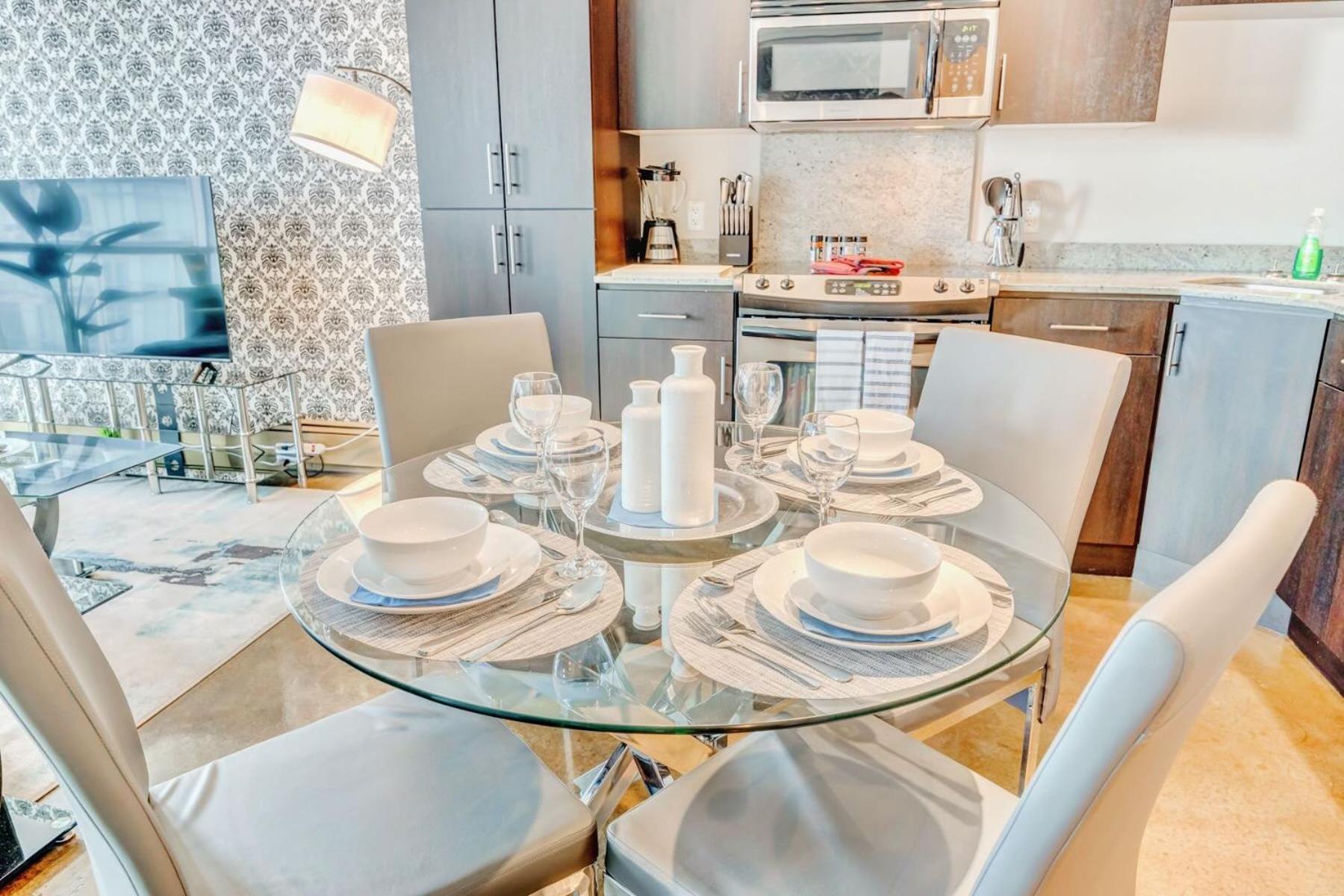 Luxury 2Br Condo - King Bed - Stunning City Views 卡加利 外观 照片